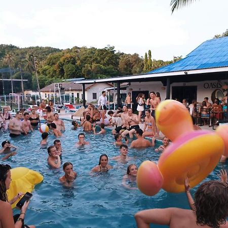 2 Rocks Boutique Hostel Baan Tai Bagian luar foto