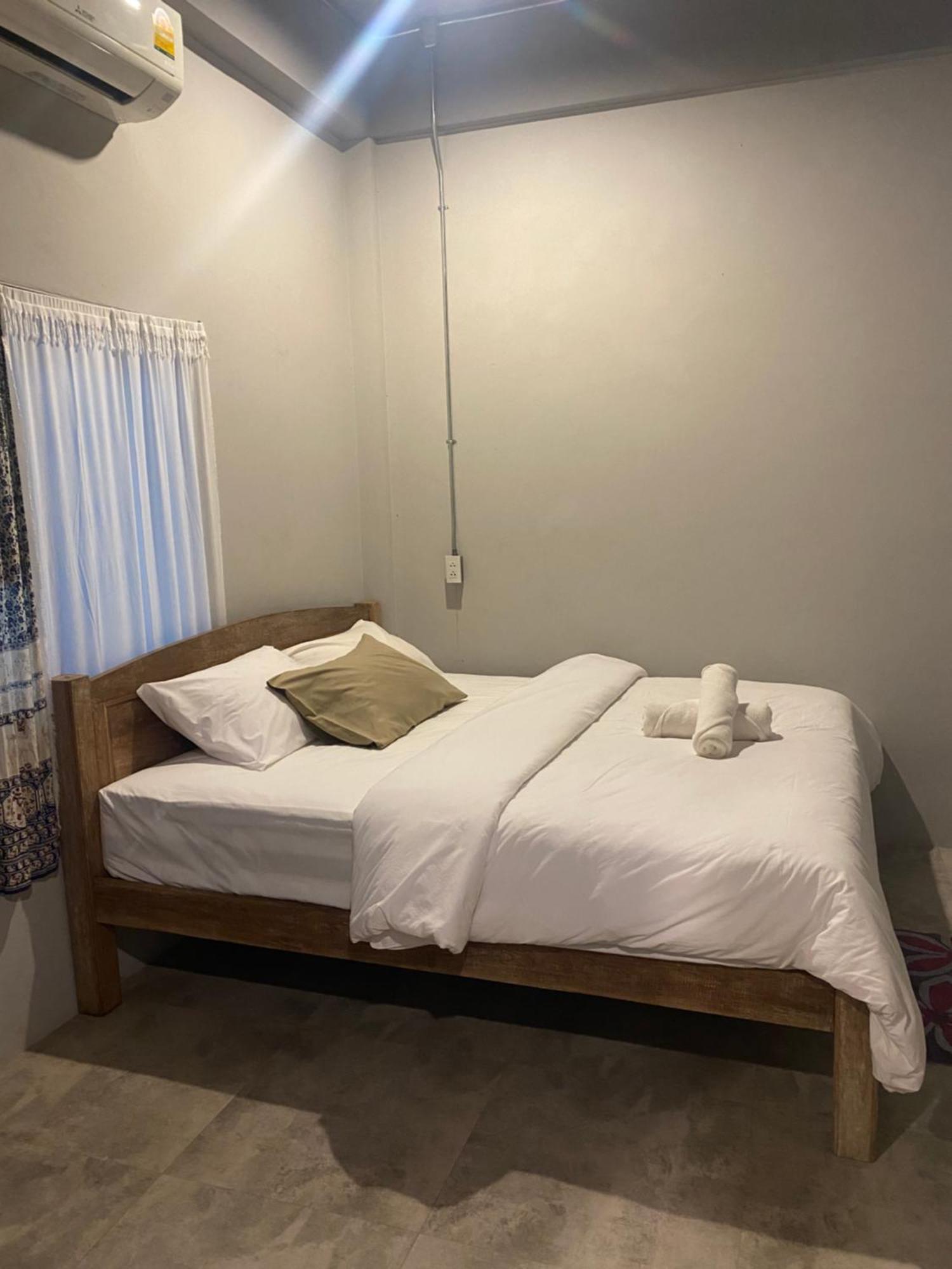 2 Rocks Boutique Hostel Baan Tai Bagian luar foto
