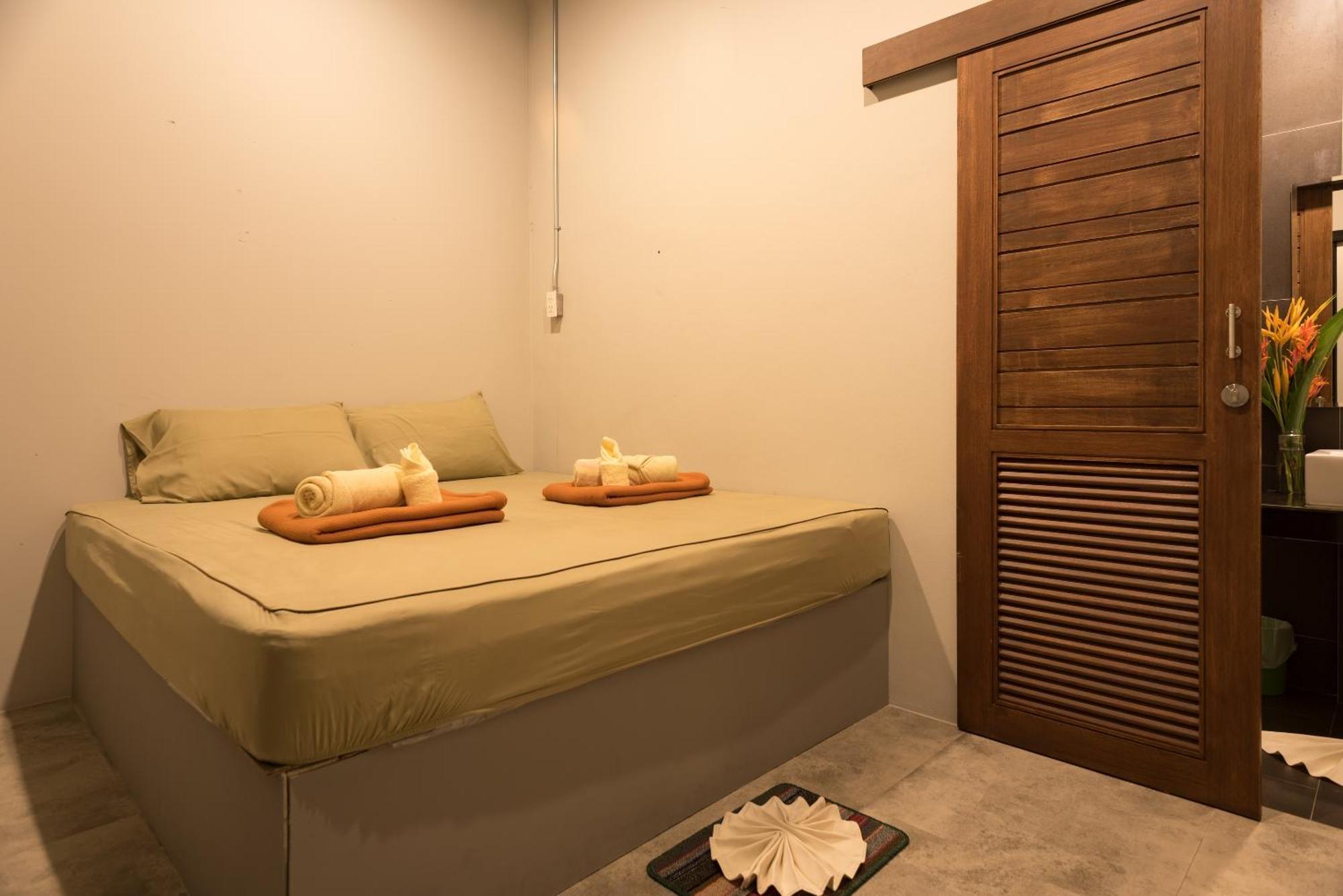 2 Rocks Boutique Hostel Baan Tai Ruang foto